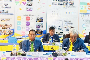 การประชุมคณะกรรมการสถานศึกษา