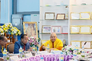 การประชุมคณะกรรมการสถานศึกษา