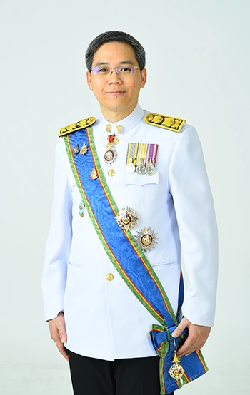นางสาวณัฎฐา จันสุวรรณกุล
